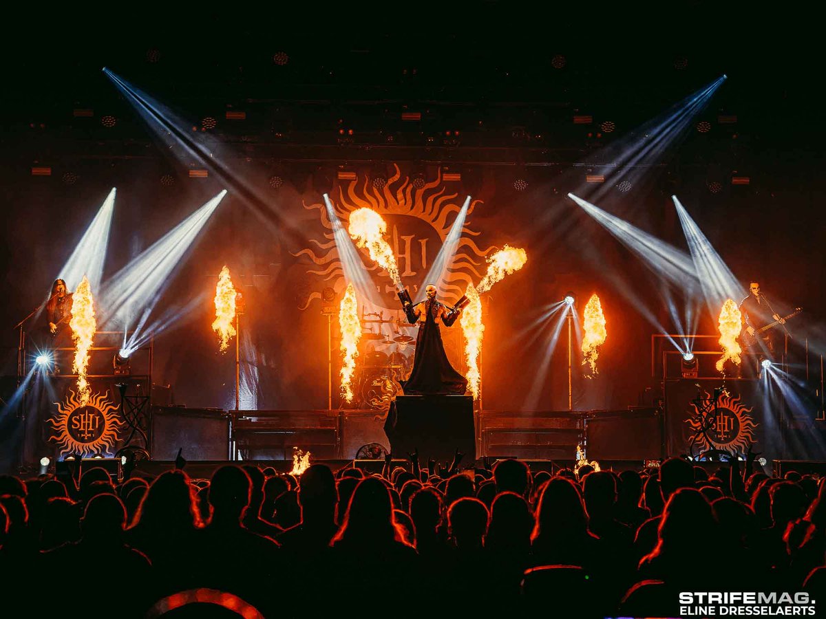 StrifeMagazine's tweet photo. PHOTO REVIEW:

We saw Dimmu Borgir &amp; Behemoth on their co-headliner tour!

Check out our photos below 👇 https://t.co/CeE8ErIgcx