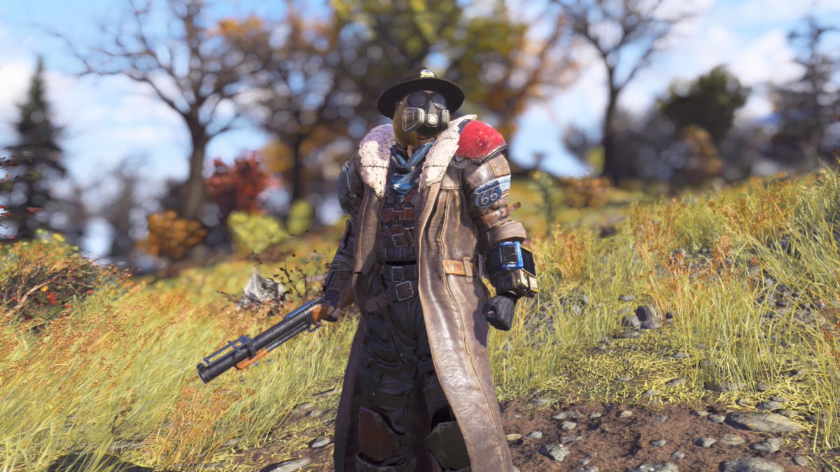 El_ranger_1's tweet photo. @PlayFallout76 It was 2022, during the 25th-anniversary celebration of Fallout... back then, I didn't have the money to buy Xbox Live Gold to access the game and claim it; today, October 19, 2026, I’m finally back. https://t.co/nkFvKgOSGk
