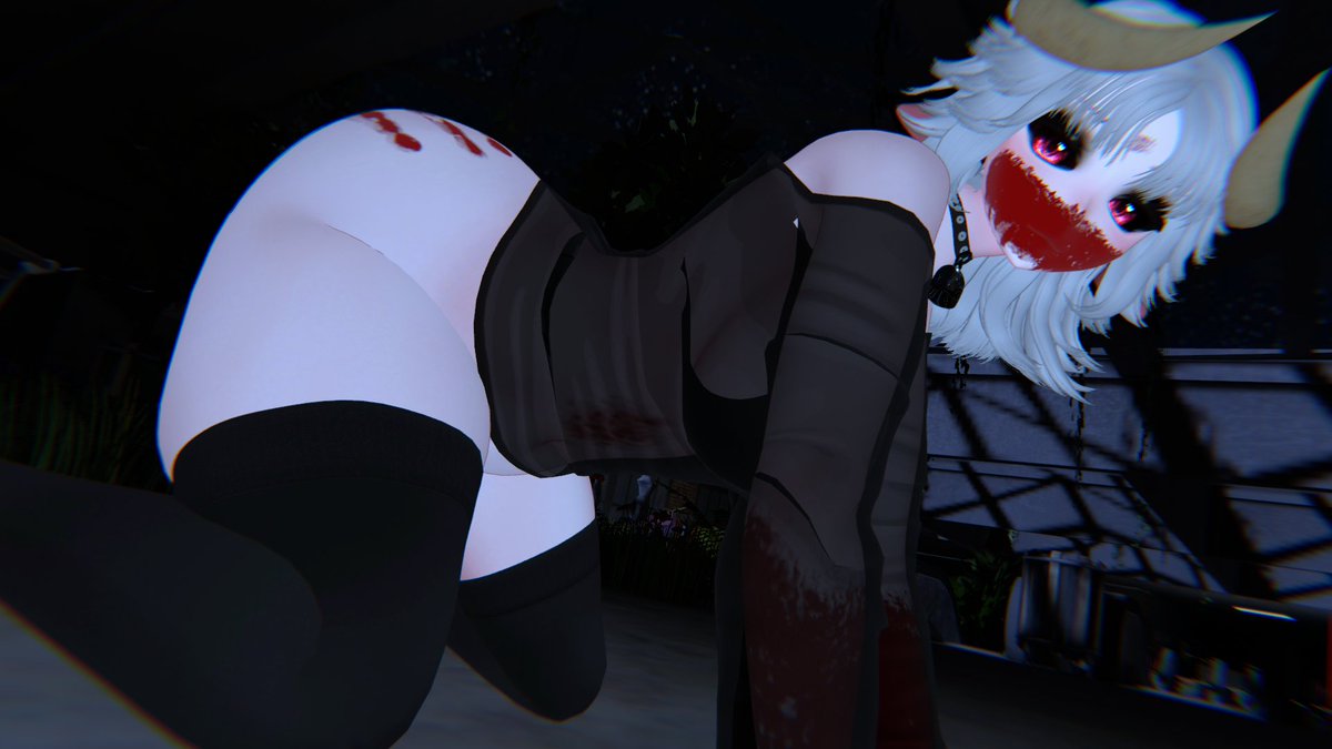 Creamyviera's tweet photo. Happy Monday everyone!~ Local friendly Moo here to help brighten your wee- Uhoh thats not the regular cow ill hold her off while you escape before she sucks you dry! https://t.co/57txyiWJMT