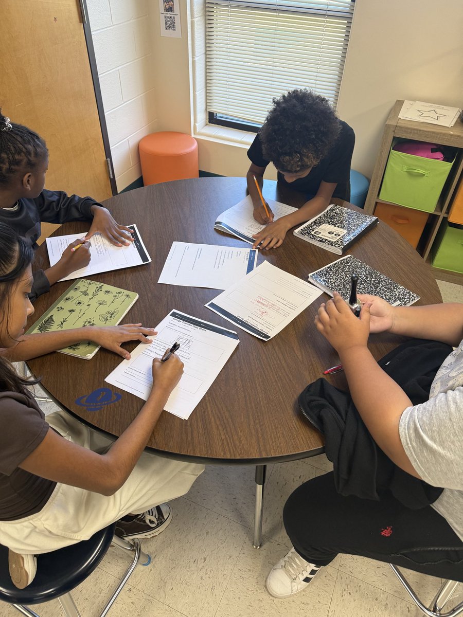 Michelle_STEM's tweet photo. ⚡🔋 Energy in Action!

Our 5th Grade Colts explored energy transfer through hands-on science stations! Students observed, investigated, and recorded how energy transfers and transforms from one form to another. https://t.co/KhY6r53DHY