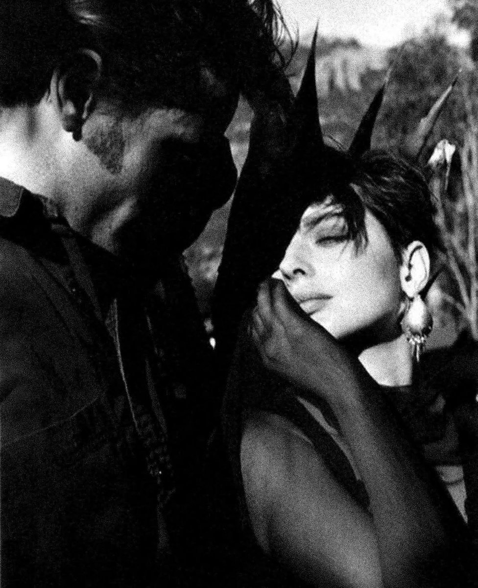 taysteviegarden's tweet photo. isabella rossellini and viggo mortensen for vogue 1987. they were so insane for this. 

📸 bruce weber https://t.co/8kddVxUhqW