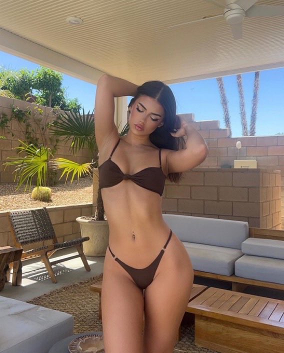 celeb_gooner2's tweet photo. Goddess Leah 🥵💋💦#bop #goon #celebrity #celeb #leahhalton https://t.co/xKsS0QFhyW