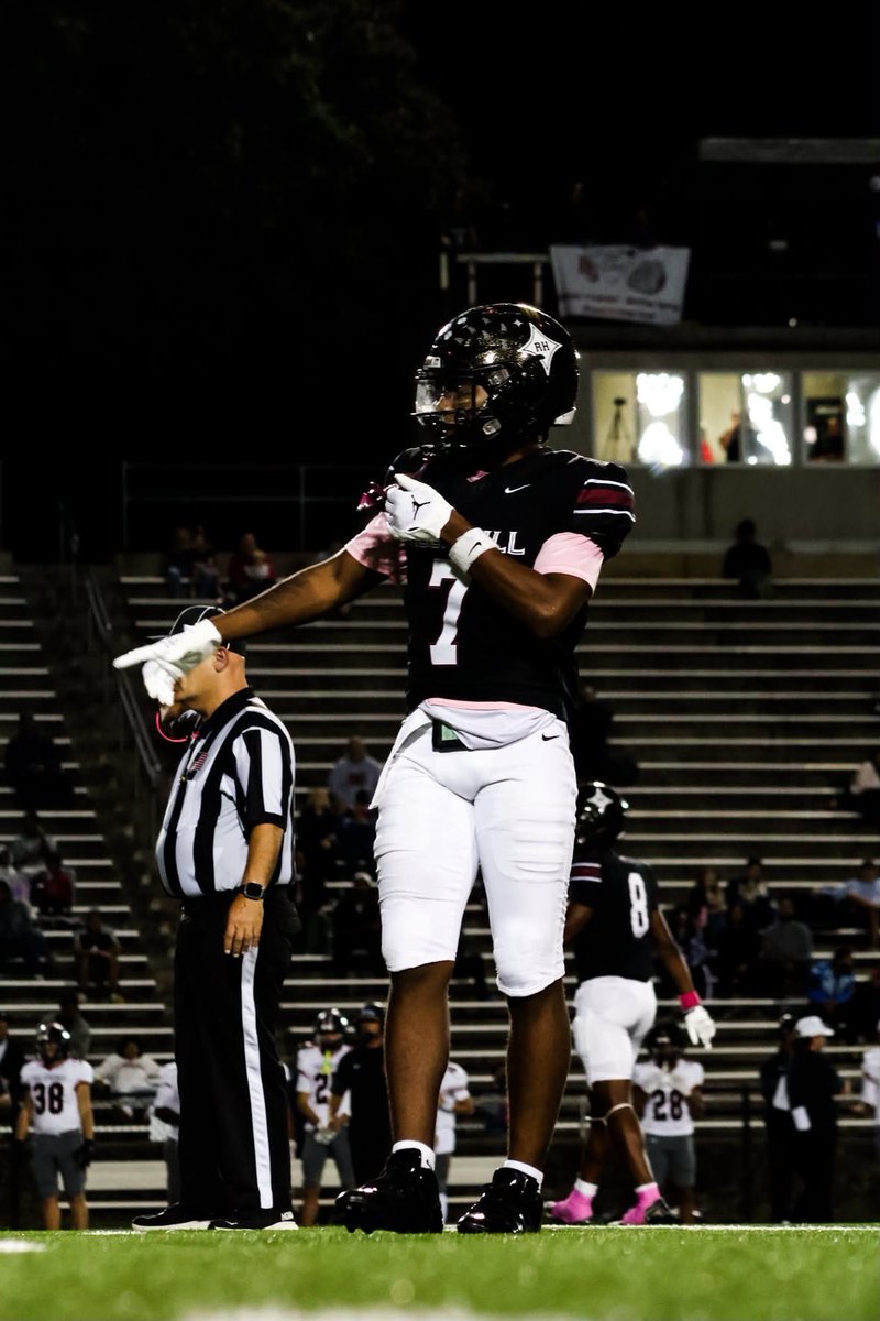 NigelLightner's tweet photo. Senior Season | 8 Games 🐻🔥

69 Tackles 💥 | 5 INTs 🥷🏾
410 Offensive Yards ⚡️
3 TDs — 1 Rushing | 1 Receiving | 1 INT Return 🏠

4-Year Varsity Starter | 3× 5A All-Region
All-State Honorable Mention

2026 Student Athlete of The Year 

2027 S/DB | 6’1” 197 | 4.48 Laser

Still working. More to prove. 💯

#Ball4Kee💙 #4BoBo #Playmaker

@On3 @GregBiggins @Rivals @RivalsHS @247Sports @247recruiting @RHHSBearcatsFB @BoulwareLeon @SC_DBGROUP @cmacc16 @willbradleysp @hopo125 @SCNext