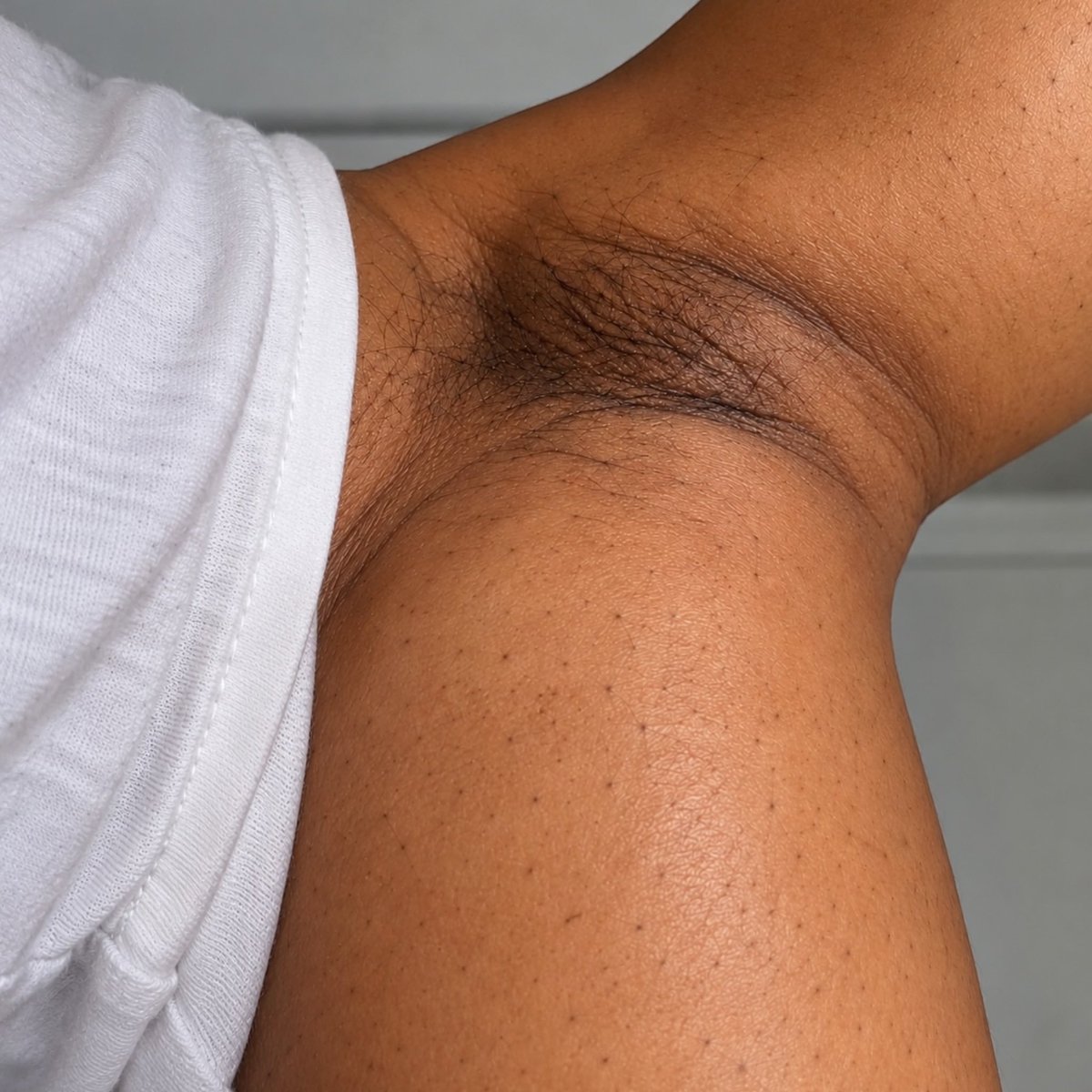 ErhigaMoses's tweet photo. Hey @grok, can you tell me which body part this is? 😭 https://t.co/dlRitttW0E