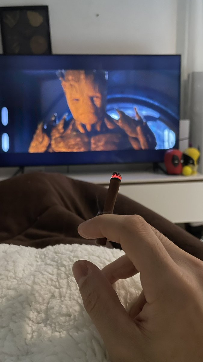 _crns_'s tweet photo. @AnyS7ven kank na blunt 3 dias pra matar https://t.co/xq1EraAQpb