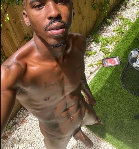 TerranceMct5si's tweet photo. @Chrisssy2creamy I'll beat them guts up bae https://t.co/eBstCbILEF
