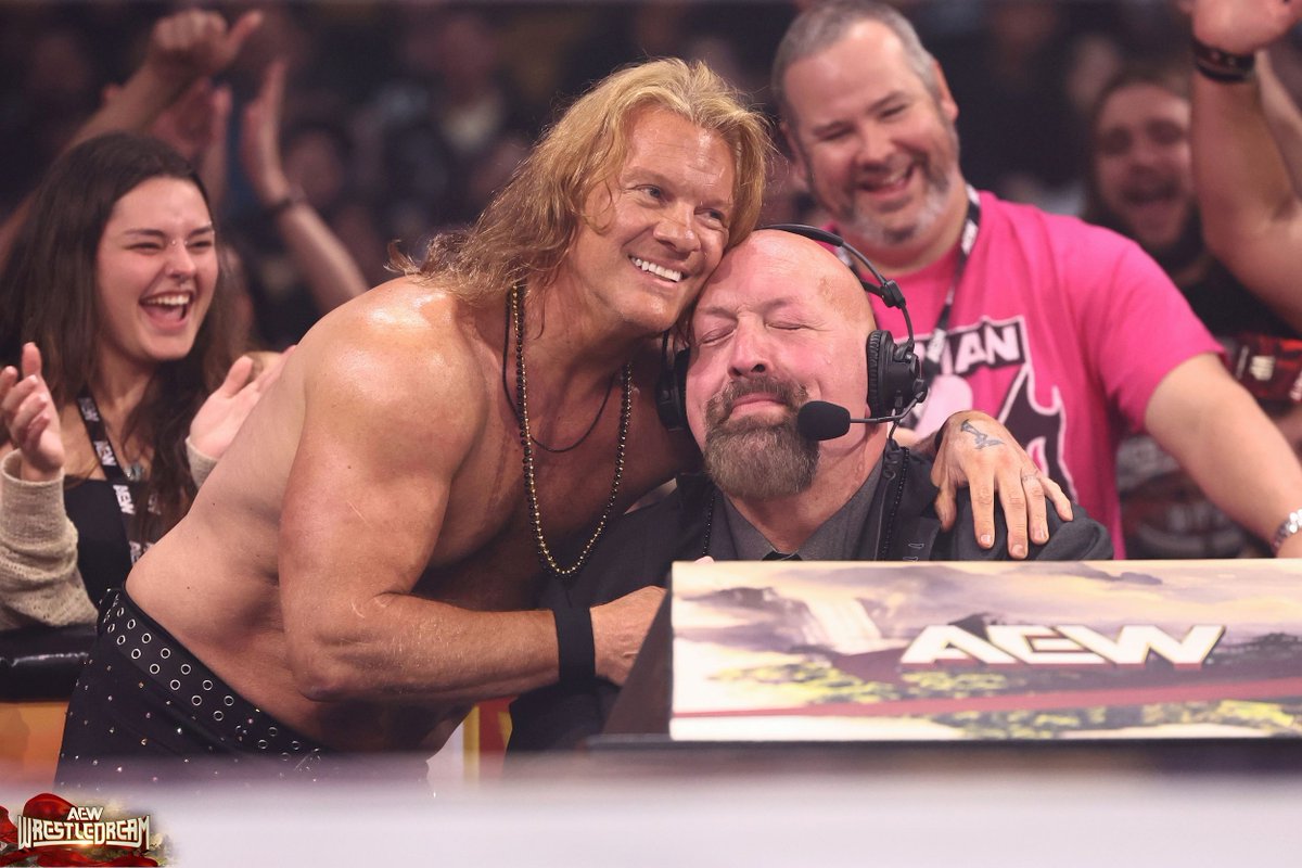 AEW's tweet photo. Wholesome content. https://t.co/FbCV61Qxr8