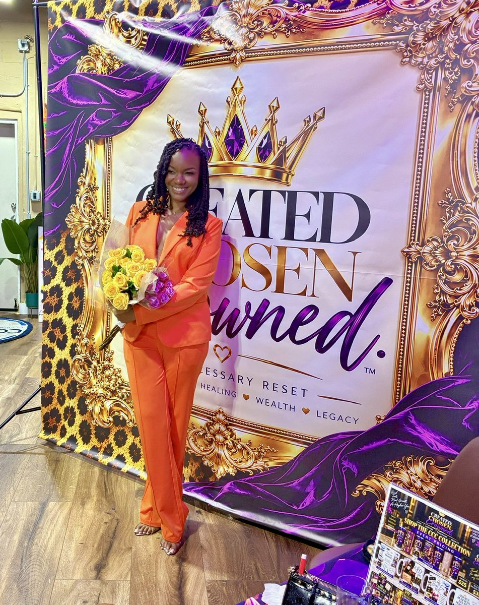 ItsEmpressRaw's tweet photo. Now I’m my own boss 👸🏾 https://t.co/yO8Hh5amuF