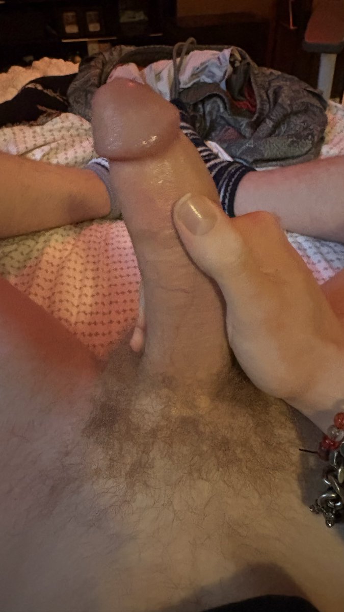 ArabianBulldog's tweet photo. Who wants to cum with me https://t.co/eb7jR9mXSM
