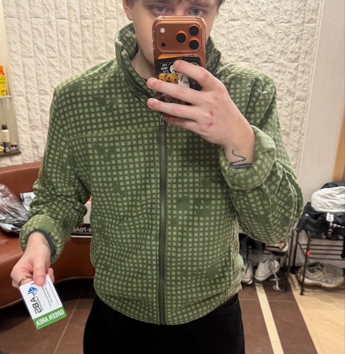 exbonerz's tweet photo. DNC камуфляж 👅👅👅 https://t.co/BCf7W9qg7x