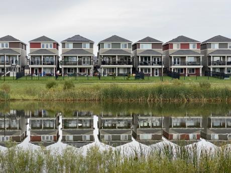 ActionStocks's tweet photo. $BXBL Expands Developer Pipeline with Purchase Agreement for Up to 1,500 Homes https://t.co/Av23UCSeK1 #stocks #realestateinvestment #developers #homes https://t.co/b8wcEC0roO