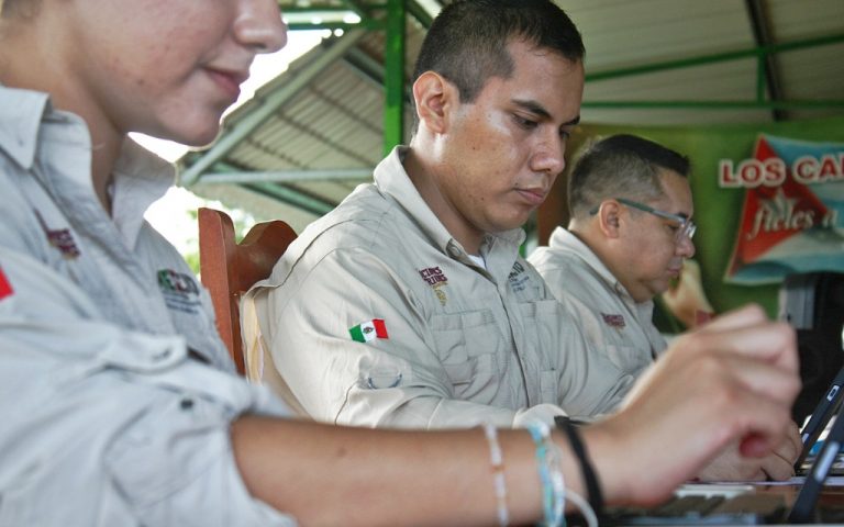 escambraycu's tweet photo. De la mano de la Agencia Mexicana de Cooperación Internacional para el Desarrollo (Amexid) y de conjunto con especialistas cubanos, se realizó en áreas de la Empresa Pecuaria Managuaco la inscripción de los primeros campesinos espirituanos incluidos en la colaboración. https://t.co/FTcsXR2aQw