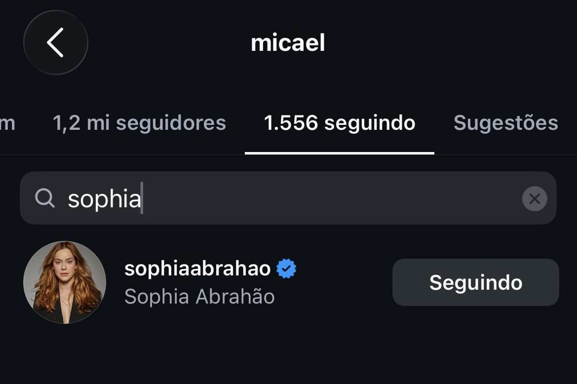 locavirf's tweet photo. Micael tbm voltou a seguir ela… vocês tem noção? Meu Deus, Lua… não consigo aceitar https://t.co/HAa6dUoPMo