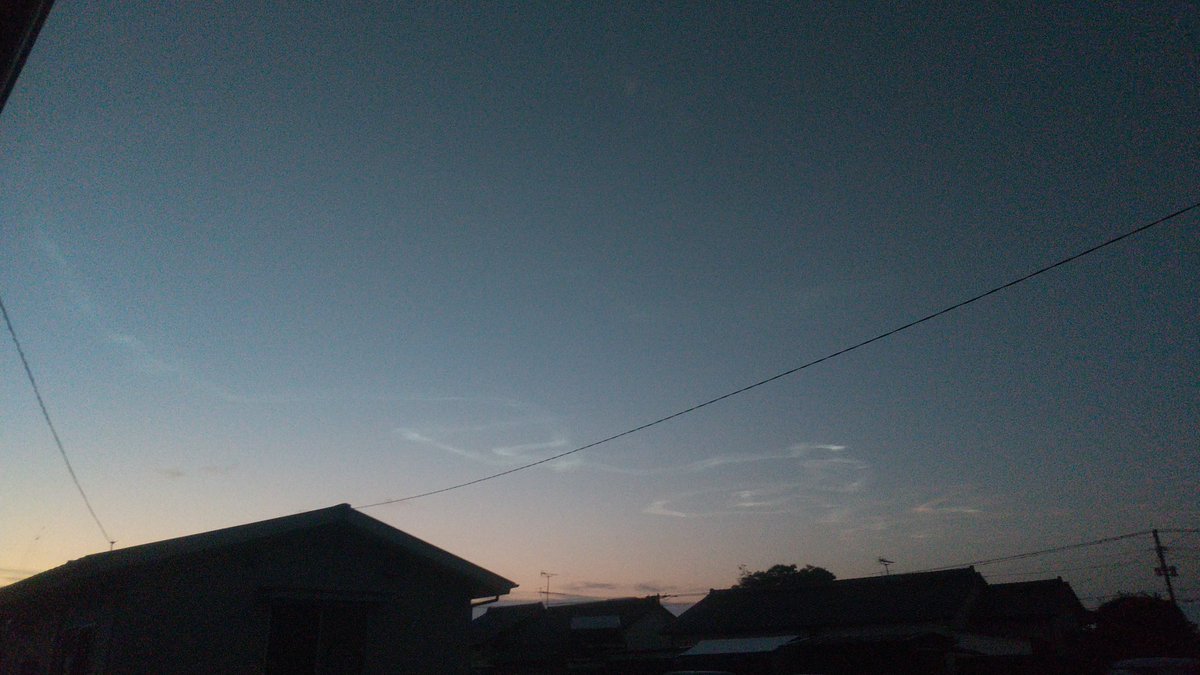 ayato_wnl's tweet photo. 【5:56撮影】
H3ロケット10号機のロケット雲が見れました！🚀
@都農町
 #みやそら通信 
 #H3ロケット10号機 
 #ロケット雲 https://t.co/KDPWfsMfkn