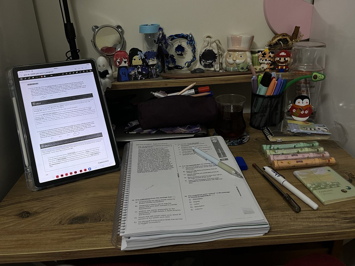 ___ty___yk's tweet photo. working on some words and reading texts https://t.co/rqxFQeXUlV
