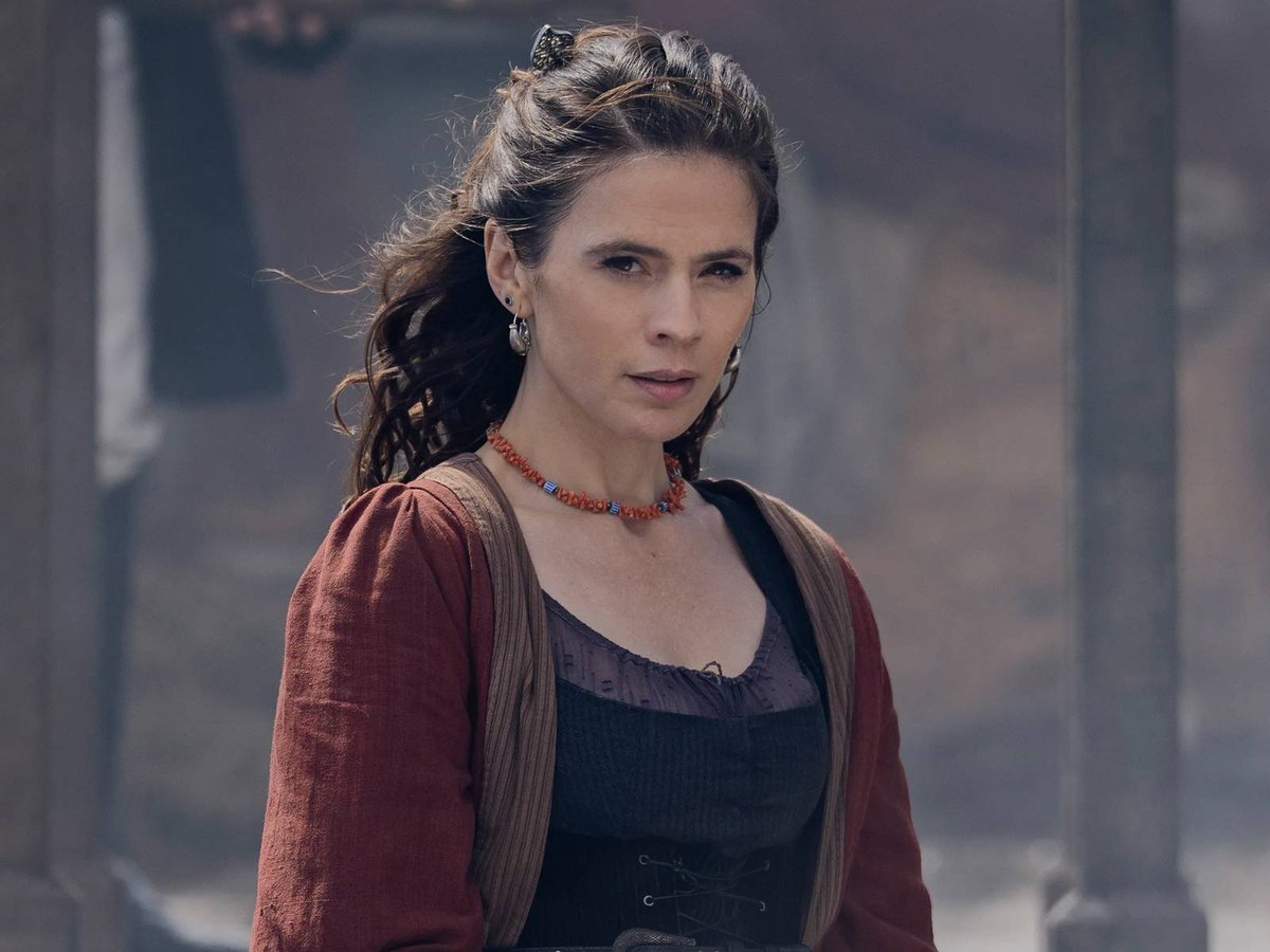 capxdottir's tweet photo. I will never hate women who are ambitious and who desire money and a good life. Although many scripts out there portray these desires as a character flaw and something shameful, there is nothing wrong with their desires. https://t.co/wW8XKilGKE