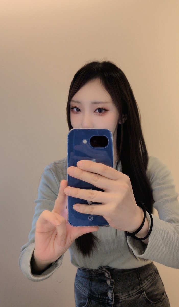 ran84_00's tweet photo. おはよ♡前にサロン言った時の見せちゃうね！👁️ https://t.co/V7lF5PIfDj