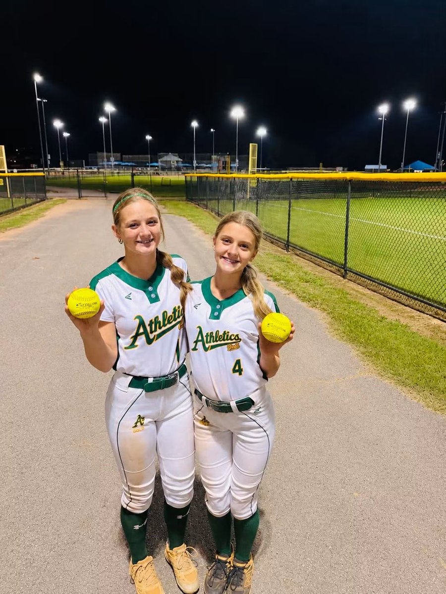 AGTReece14U's tweet photo. We kicked off our fall season at the 2026 Eastern Elite Fall Classic in Chattanooga, TN, this past weekend, and our girls gave us plenty to be proud of! 🥎💚 We wrapped up the weekend with a 4-2 record, showing great effort, battling through adversity, and giving us a lot to build on as we continue to grow together!

💣 BOMB SQUAD OF THE WEEKEND: Sarah White, Whitley Porterfield, and Reagan Johnson! 💣

@AGTamborra @ConnectSports_ @thealliancefp