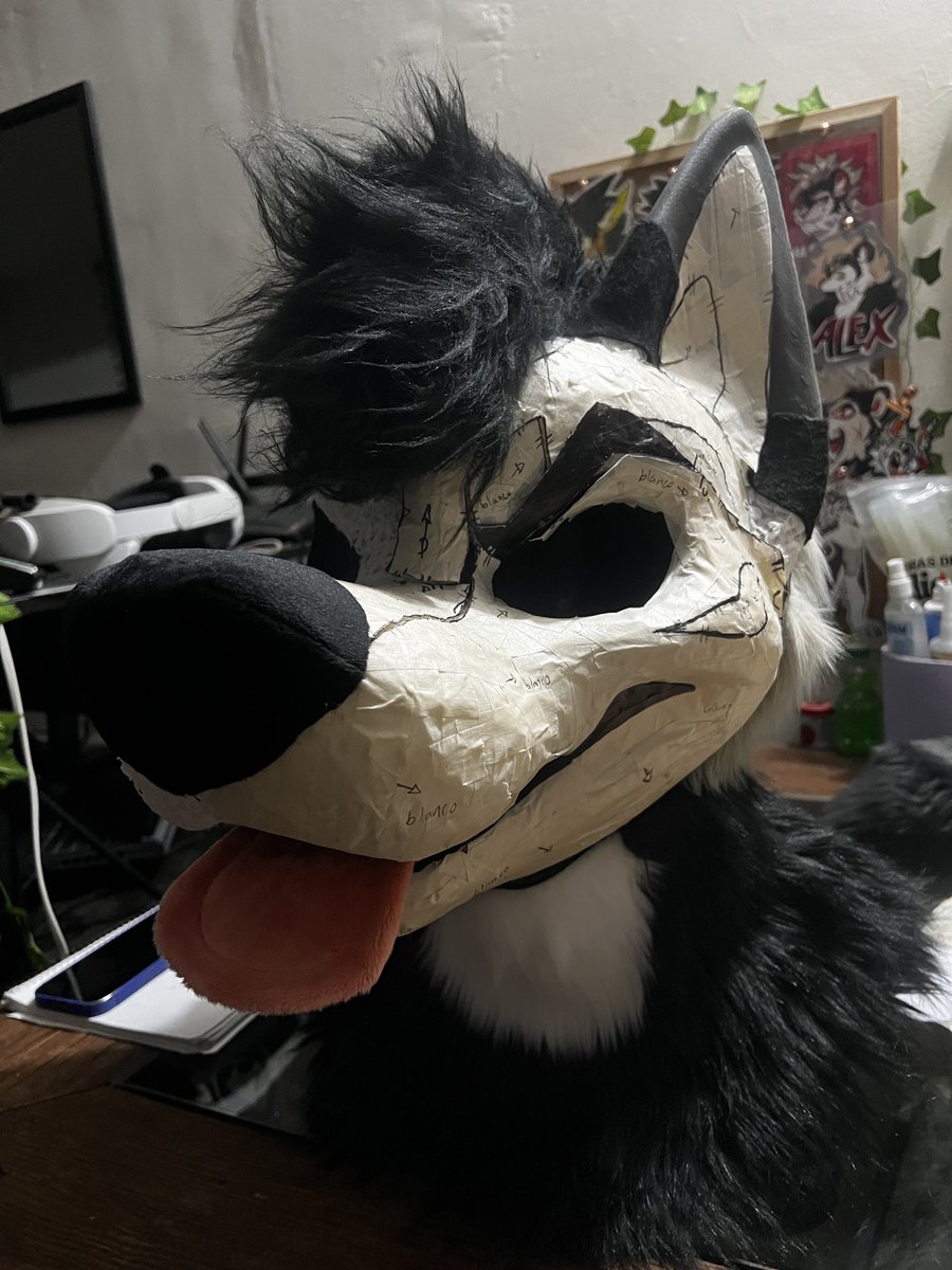 D0ctor_Dingo's tweet photo. New project using a @mixedcandy base! They’re very nice to work with👀 https://t.co/B50Y5eqq5M