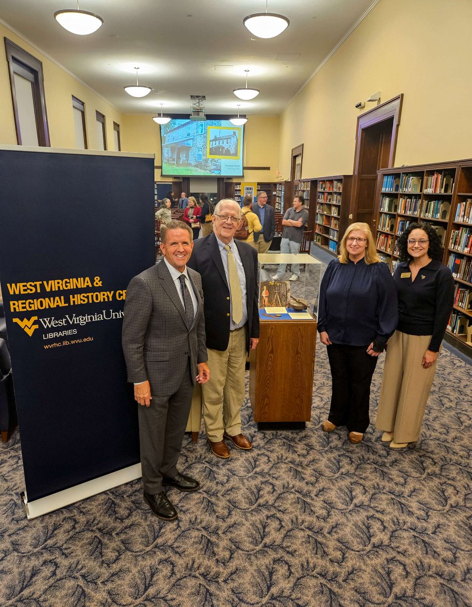 wvuLibraries's tweet photo. Last week's #MountaineerMonday was extra special as we hosted @WestVirginiaU President Benson and Walter Washington, a direct descendant of President George Washington's younger brother, Samuel, and displayed unique items from our WVRHC's Collections. https://t.co/94HZBUBhIm