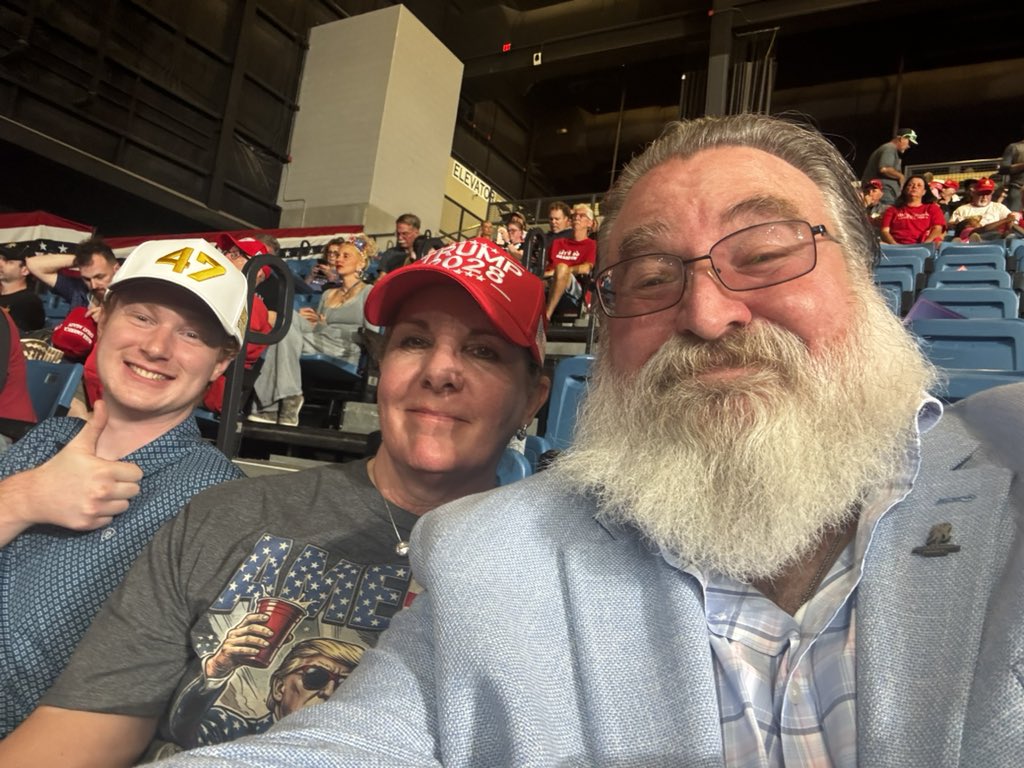 Beardvet's tweet photo. Look who I found at the President Trump Rally in Wichita, KS? It’s @jackie1321_67 🇺🇸 HUGE Line outside, there’s going to be thousands watching from outside https://t.co/MVZCMZxlnH