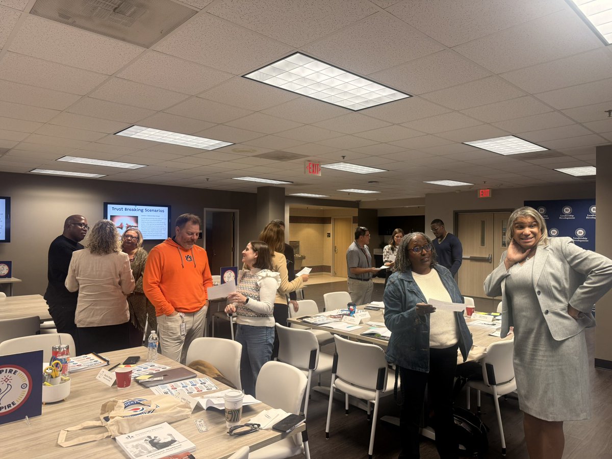 BallastShawna's tweet photo. Great morning with #risdAspire! We 🩷 our RISD Aspiring Principals! Every Leader, Every Day! #risdDreamOn #risdLeadandLearn https://t.co/90c97LGAQV