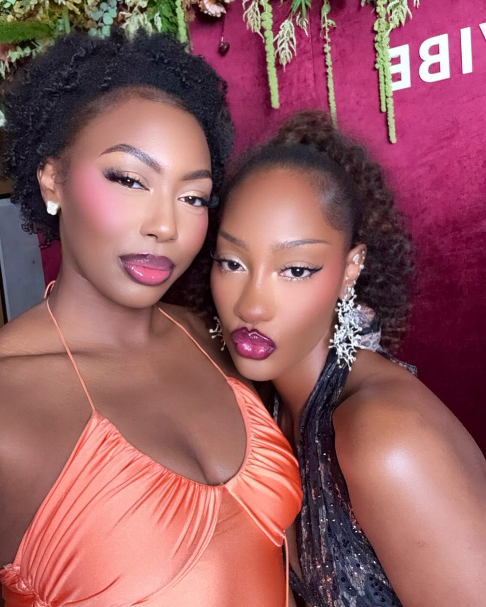 Skinquish's tweet photo. Ms Banks X Tems ❤️ https://t.co/ASlaShHSiK