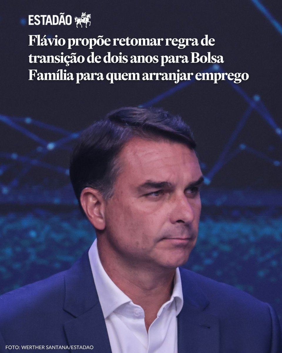 Estadao's tweet photo. BOLSA FAMÍLIA | Flávio propõe retomar regra de transição de dois anos do programa para quem arranjar emprego → https://t.co/qpFvpnL1dU

Regime atual prevê que beneficiário receba metade do valor por 18 meses após conseguir trabalho ou abrir um negócio; apoiadores de Lula distorcem fala de Daniella Marques e dizem que Flávio acabaria com benefício após dois anos