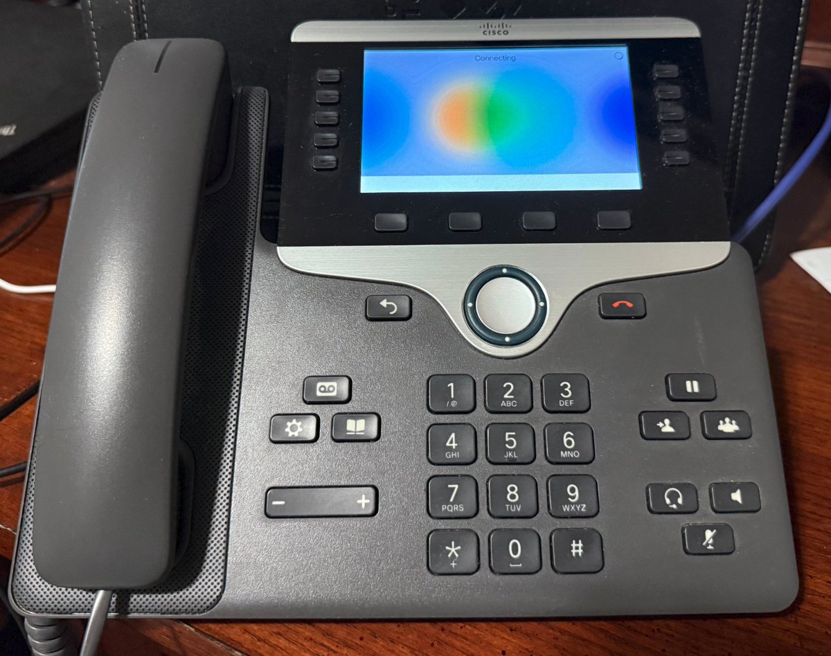 AstroBo04832444's tweet photo. Cisco 8841 Phones https://t.co/syziqgeQBN
