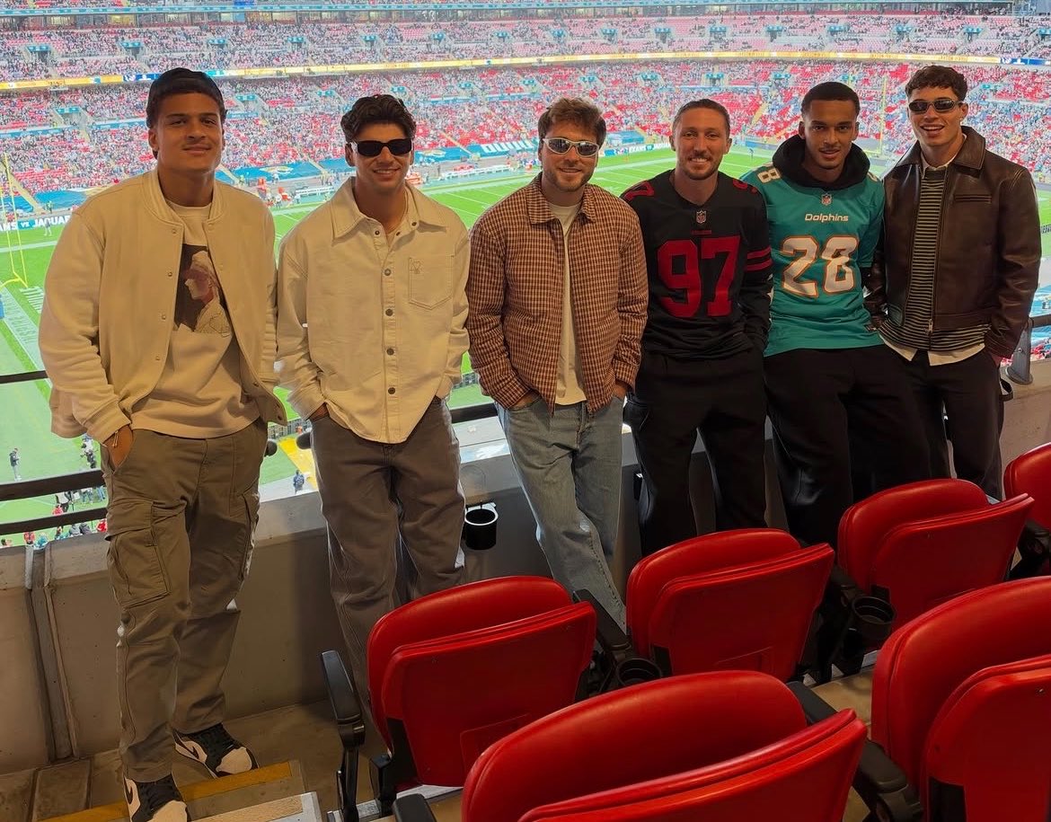 Boropolis's tweet photo. The boys at the NFL. https://t.co/ZI71wsum6A
