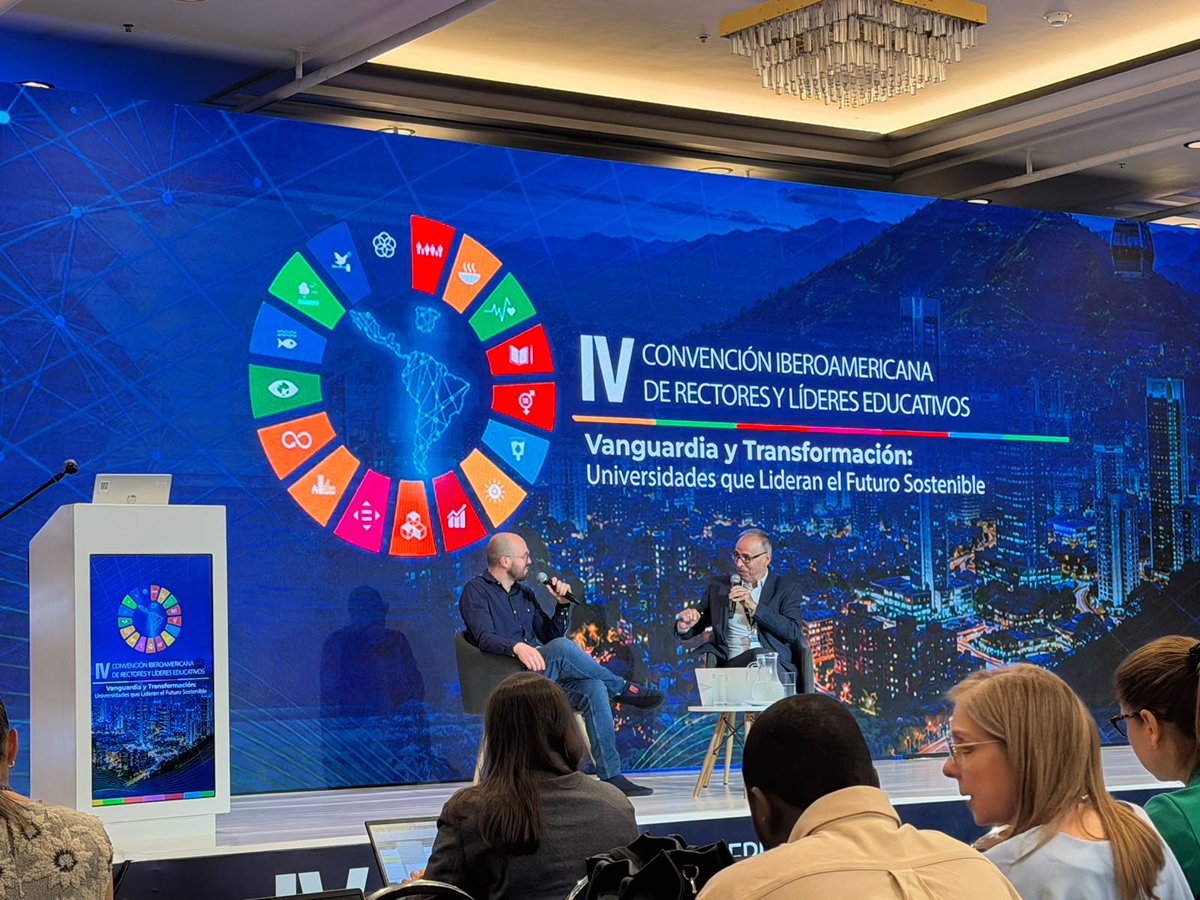 _LatamDigital's tweet photo. En el marco de la IV Convención Iberoamericana de Rectoras, Rectores y Líderes Educativos, desde @interla reafirmamos nuestro compromiso con la construcción de cultura digital en Latinoamérica y el fortalecimiento de una educación superior más innovadora, inclusiva y conectada. https://t.co/g2Xc5mKBfw