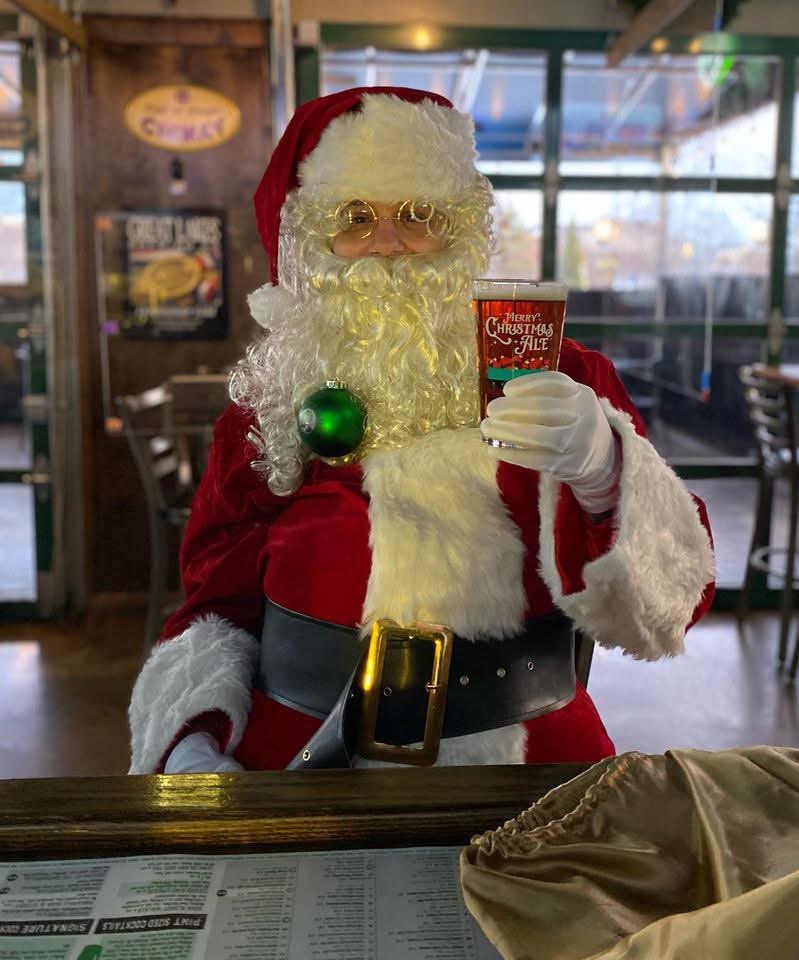 winkinglizard's tweet photo. 🎅🏻🍺 The Time For Christmas Cheer Is Here🎅🏻🍺

We have officially tapped @GLBC_Cleveland Christmas Ale at all locations, just in time to cheer on the Guardians in tonight's playoff game!

#christmasale #winkinglizard #LizardNation #christmasbeer #LetsGoGuardians https://t.co/spuKhhcddS