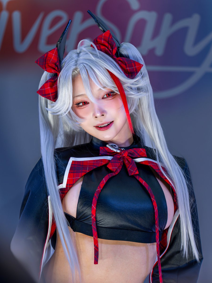 SHIBUYA_TOKYO_J's tweet photo. ◆ Frame.Real
2026.9.5-6｜#アズレンMUSI9FES
Costume：プリンツ・オイゲン
Cosplayer： シスル さん@Sithle011
#シス姉🐺 https://t.co/rZwm5ckfi4