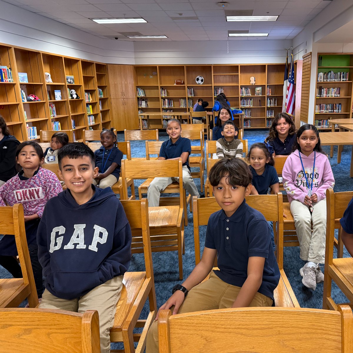 DallasEdFound's tweet photo. A new chapter for @dallasschools' Stevens Park Elementary! 📚 Thank you, @AtmosEnergy, for supporting a new book vending machine that celebrates student success and inspires reading!

https://t.co/UAPmfmsw3C

One District. 130,000 Reasons to Give. https://t.co/MmZfuTyfDv