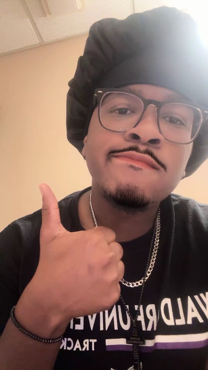 thatboijosh007's tweet photo. https://t.co/MA2LHmktZF