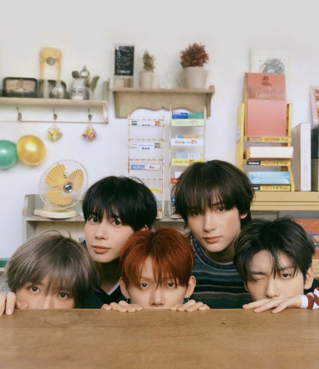 chi7_090924's tweet photo. 1RP=1VOTE👀💕

#2026MAMAVOTE 
#tomorrowxtogether
#MOAisONE https://t.co/Mr8mo3Z3mo