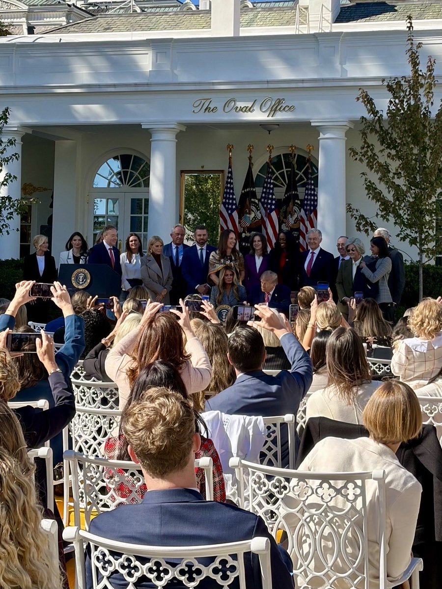 SusieWiles47's tweet photo. I am especially grateful for First Lady Melania Trump’s leadership in championing women’s health. Today, President Trump and First Lady Melania Trump are taking an important step toward improving care for women at every stage of life.

This is deeply personal to me. Having gone through breast cancer myself, I know firsthand the importance of early detection, medical research, and quality care. 

I am grateful to the President and First Lady for their commitment to helping women live longer, healthier lives.