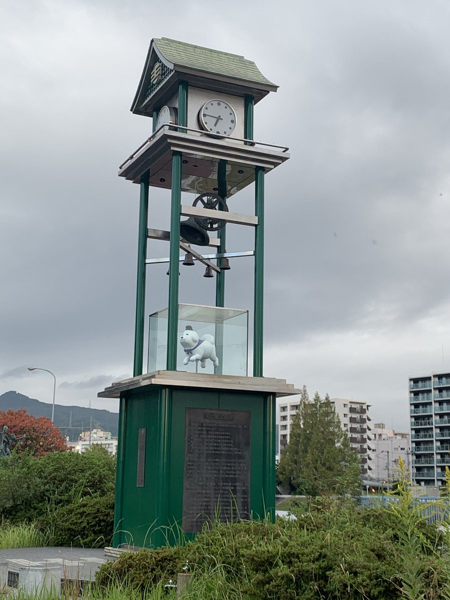 birdheads's tweet photo. 皆様、おはようございます。

本日、関西のお天気は

【今朝の空模様】
くもり
 
【予想気温】 最高気温：27℃ 最低気温：22℃
 【降水確率】 午前：80% 午後：60%

の予報となります。

良い一日をお過ごしください！
－ Have a nice day ! － https://t.co/JKPAP7pYBb