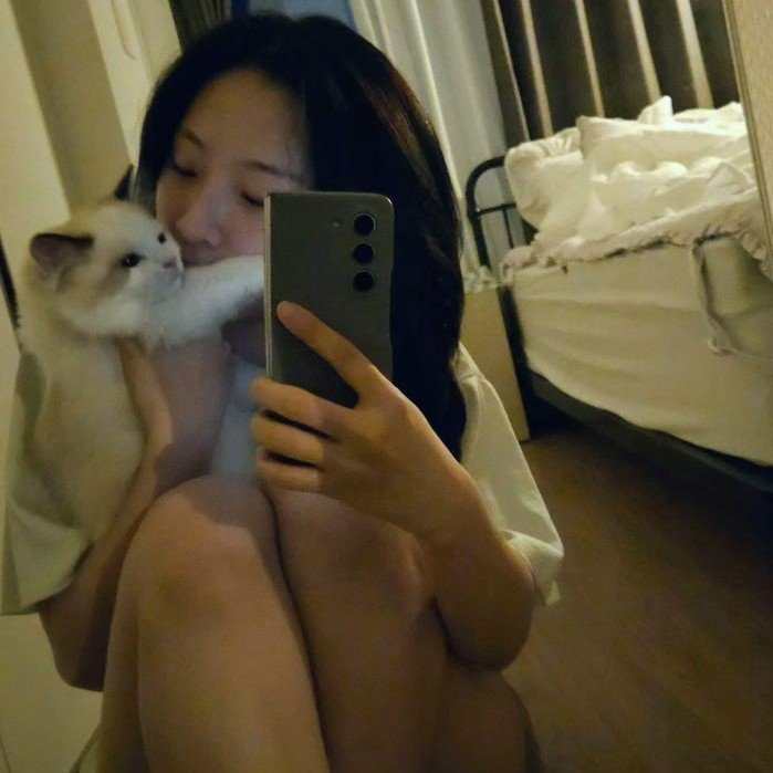 SHUASEUL0VER's tweet photo. ⠀⠀⠀
                へ  ♡       
         ૮  >  <)  ⠀⠀⠀ 
          /  ⁻  ៸|                                                                                      
     乀(ˍ, ل ل

#슈슬 https://t.co/iKyI1yiekN