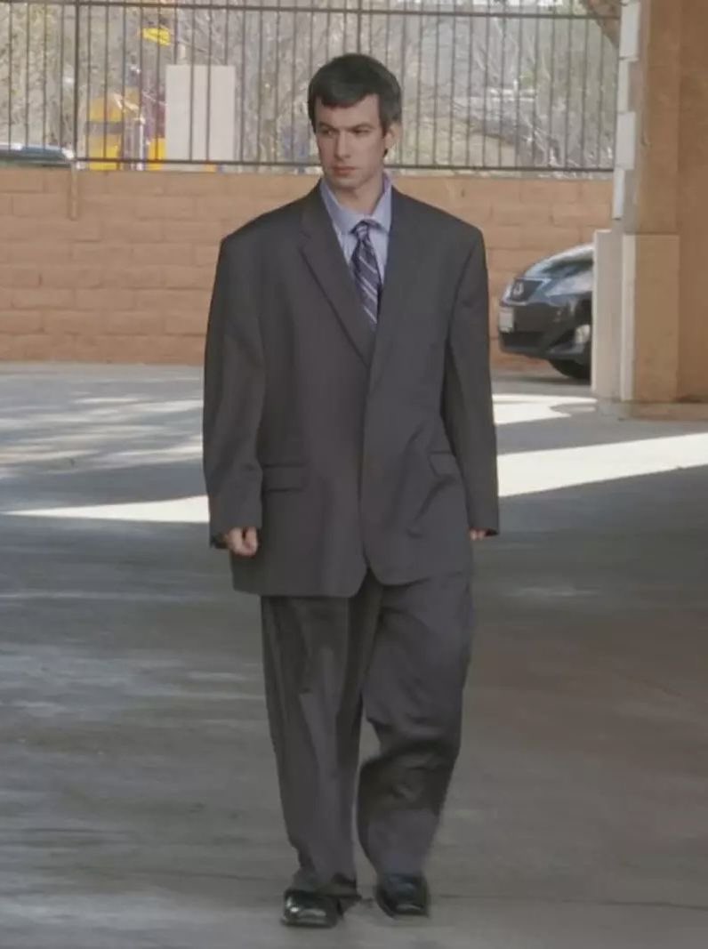 MLJaack's tweet photo. how it feels to wear men’s suits when you’re 5’4 https://t.co/mK2DZNNIvE