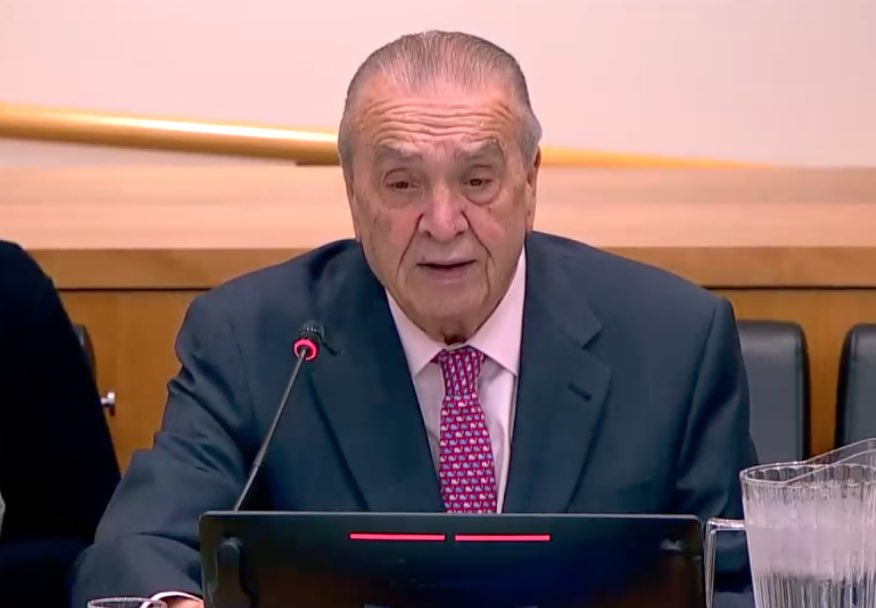 UNECOSOC's tweet photo. I stressed today at the joint meeting of the 2nd Committee and #ECOSOC that the resources needed to achieve sustainable development exist, but they are not reaching countries and communities at the scale, speed and affordability required. 

The commitments made in Sevilla must be translated into action. Let us seize this opportunity to close the financing gap, accelerate SDG action, and build a more resilient, inclusive and sustainable future for all.” #GlobalGoals #SDGs #2030Agenda https://t.co/baRQCN5kLN