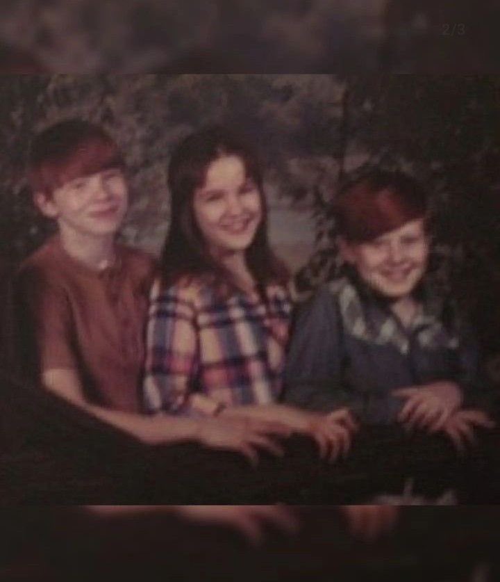 GUNSNVOYURZ's tweet photo. yeah give my som the ugliest haircut possible https://t.co/NpeGplE5Dz