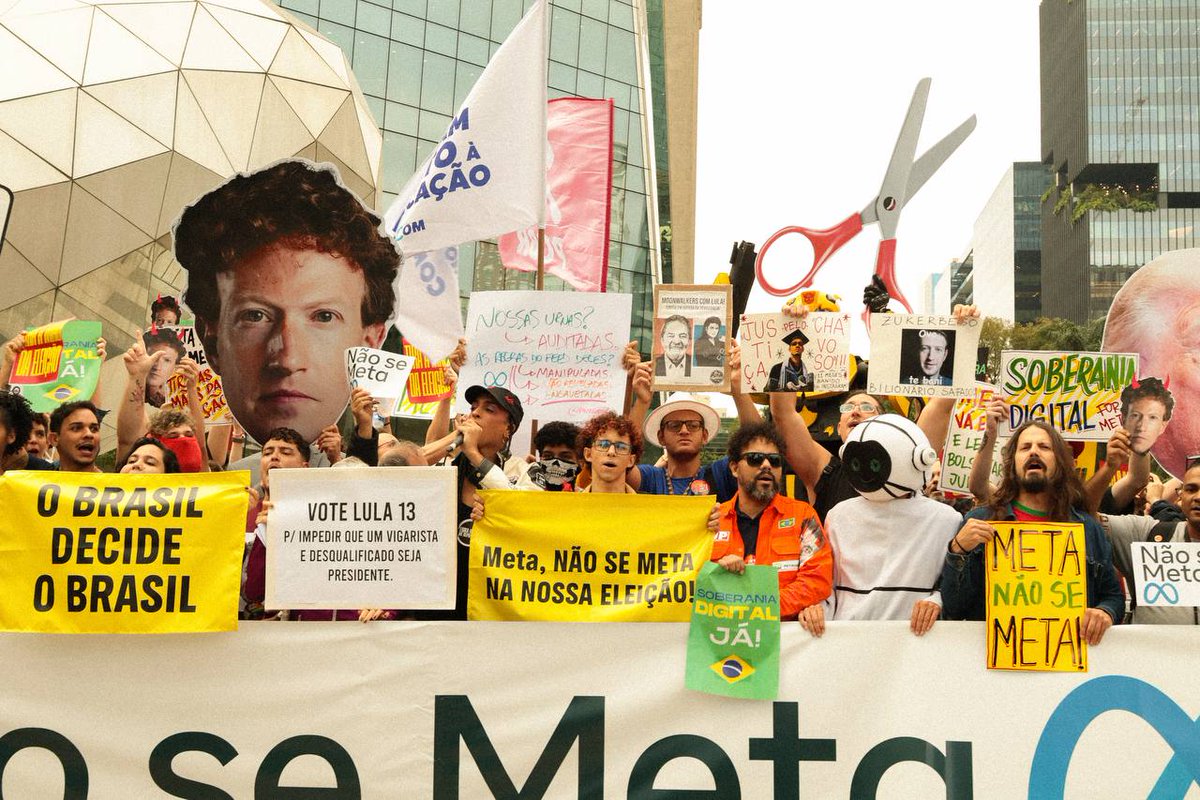 MidiaNINJA's tweet photo. Meta, não se meta - ato em frente a sede da Meta, na Faria Lima, em São Paulo.  

Fotos: Bruna / CC Mídia NINJA https://t.co/XJjRT0ygZU
