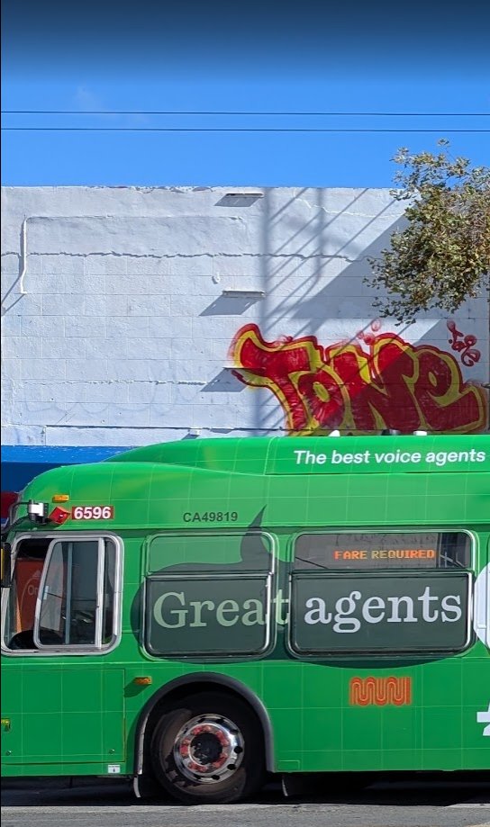 djbcause's tweet photo. clean AF awning topper courtesy Tone #bestagents https://t.co/mEx8yDVaru