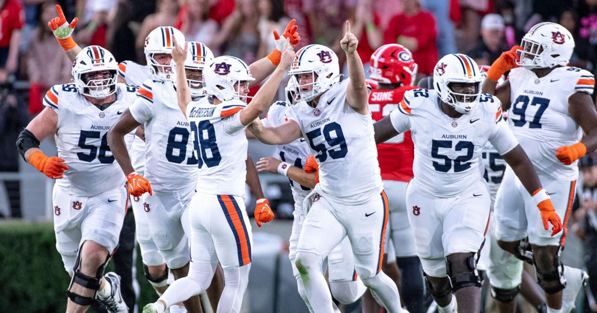 AUBlog's tweet photo. After one of the biggest wins in recent memory for Auburn football, the Tigers have earned several weekly awards and honors ➡️ Find link to story in bio https://t.co/u3bBsM6Nyg