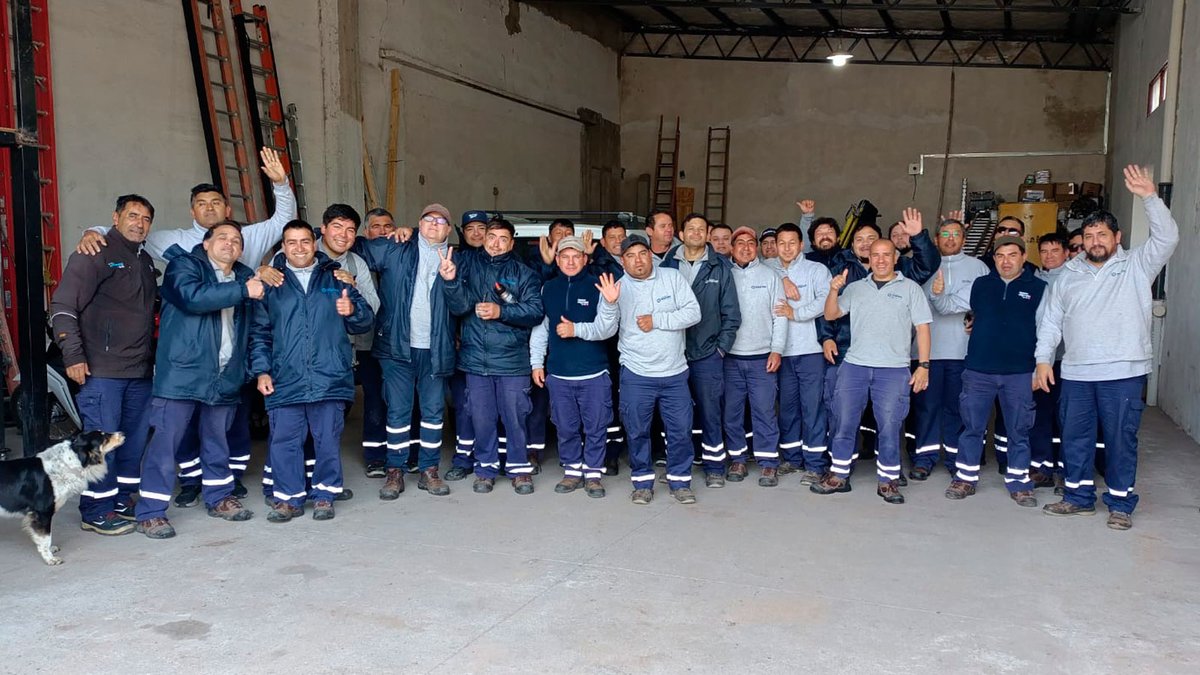 SATSAIDnacional's tweet photo. 🔴🔴 CCT 223 | ATVC || SATSAID FIRMÓ CON ATVC UN INCREMENTO SALARIAL DEL 3,6% PARA OCTUBRE

💪 El acuerdo se rubricó luego de ser aprobado por amplia mayoría en asambleas de trabajadores en todo el país. 

Todos los detalles 👇
https://t.co/YM6hKFIncD

#SATSAIDEnLucha https://t.co/T5IJ49bONa