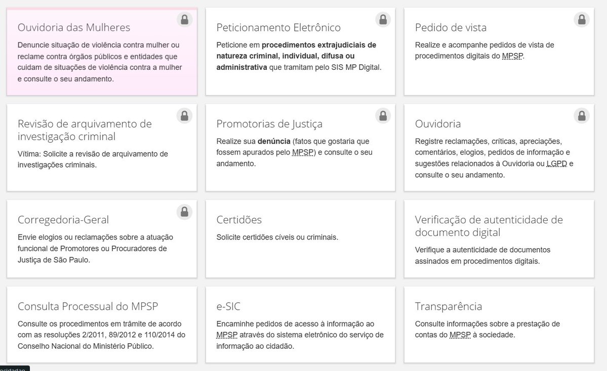 MosaicoBTS's tweet photo. ATENÇÃO - INSTRUÇÕES PARA DENUNCIAR AO MINISTÉRIO PÚBLICO DE SÃO PAULO 
‼️ENTRE NO link: https://t.co/tsYwMVglAI  
‼️APERTE EM PROMOTORIA DE JUSTIÇA - Realize sua denúncia. Entre com a conta gov.
‼️APERTE EM NOVA MANIFESTAÇÃO.
‼️PREENCHA OS DADOS COMO NA TERCEIRA FOTO.
LOCAL DO FATO: Avenida Nova Independência, nº 87
• Bairro: Brooklin Paulista
• Cidade/UF: São Paulo – SP
• CEP: 04570-000
Dados do Envolvido: 
Razão Social: LIVE NATION BRASIL ENTRETENIMENTO LTDA - Nome Fantasia: LIVENATIONBR
CNPJ: 23.956.300/0001-44
Texto para denúncia: 
Adquiri ingressos comercializados pelas empresas Live Nation Brasil e Ticketmaster, em abril de 2026, para a turnê BTS WORLD TOUR 'ARIRANG', com apresentações agendadas para os dias 28, 30 e 31 de outubro de 2026 no Estádio do MorumBIS, em São Paulo.
Ocorre que, durante o período de vendas e no momento da decisão de compra, a fornecedora omitiu deliberadamente a informação de que a estrutura do palco e do sistema visual no Brasil seria drasticamente inferior ao padrão global da turnê Arirang.
Apenas em 19 de outubro de 2026, após intensa cobrança dos consumidores nas redes sociais, a empresa manifestou-se admitindo a utilização de uma estrutura reduzida (apenas 4 telas) para um estádio de grande porte que comportará mais de 80 mil pessoas.
A justificativa de que o formato segue o padrão da América do Sul não exime a produtora de sua obrigação de informar previamente aos consumidores brasileiros sobre tais limitações no ato da comercialização dos ingressos.
FUNDAMENTAÇÃO JURÍDICA (CÓDIGO DE DEFESA DO CONSUMIDOR - LEI 8.078/90)
Violação do Dever de Informação Clara e Transparente (Art. 6º, III, do CDC): É direito básico do consumidor ser devidamente informado sobre todas as características e especificações do serviço ofertado. A omissão sobre o porte do palco e número de telões afetou diretamente a visibilidade dos setores e a experiência do evento.
Publicidade Enganosa por Omissão (Art. 37, §§ 1º e 3º, do CDC): A omissão de dado essencial sobre o serviço induziu milhares de consumidores ao erro no momento do pagamento.
Descumprimento e Vício da Oferta (Arts. 30 e 35 do CDC): A oferta veiculada vincula o fornecedor. A alteração ou redução injustificada da experiência prometida gera o direito do consumidor de exigir a adequação ou o ressarcimento.
‼️O que espera da atuação do MPSP? *Campo obrigatório
Diante do exposto, solicito que as Empresas TickeMaster e Live Nation Brasil:
Adequem imediatamente a estrutura física e visual do show no MorumBIS, garantindo suporte audiovisual (telões adicionais e palco compatível) adequado à capacidade total do estádio e proporcional ao padrão da turnê (palco 360° com 12 telas);