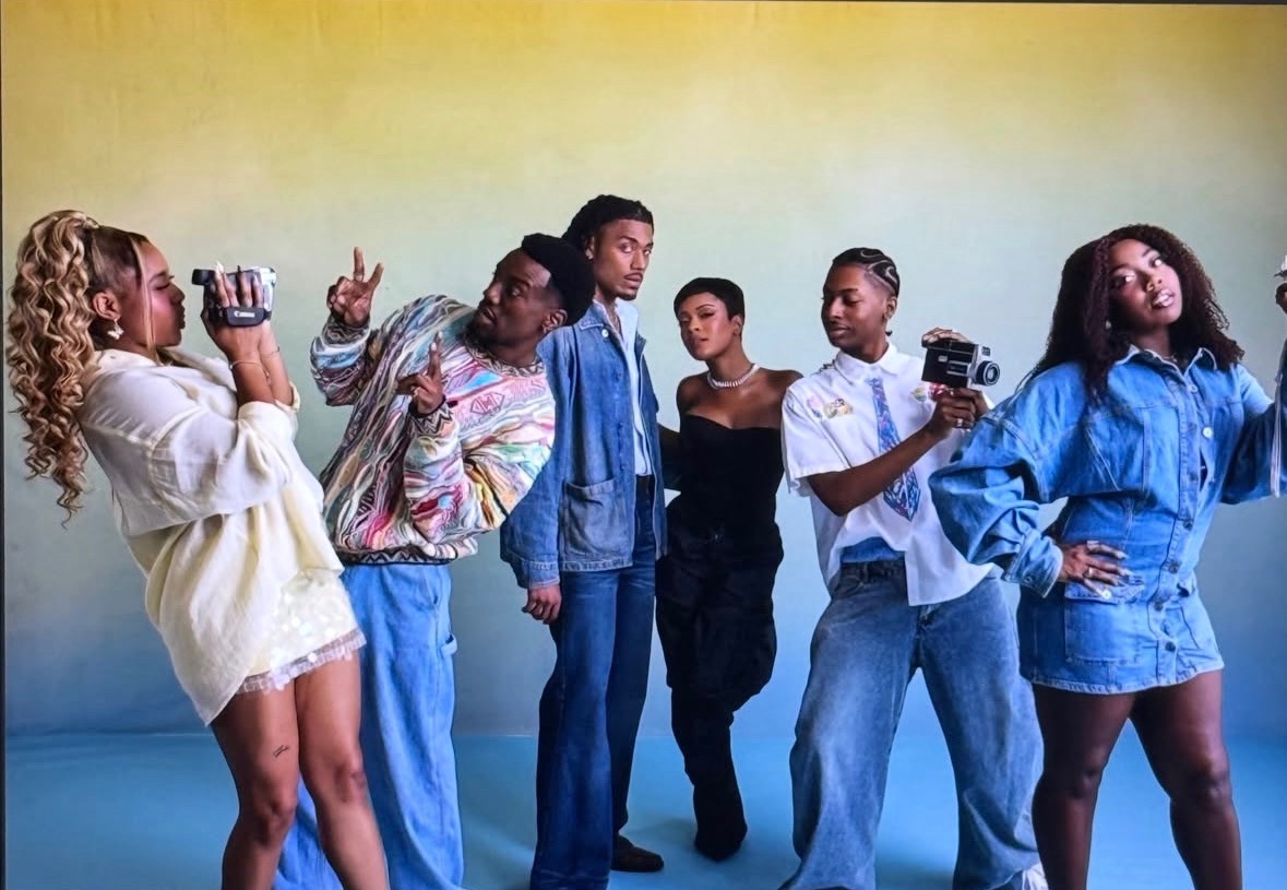 adwarchives's tweet photo. #adifferentworld https://t.co/B4RHI7IyDo