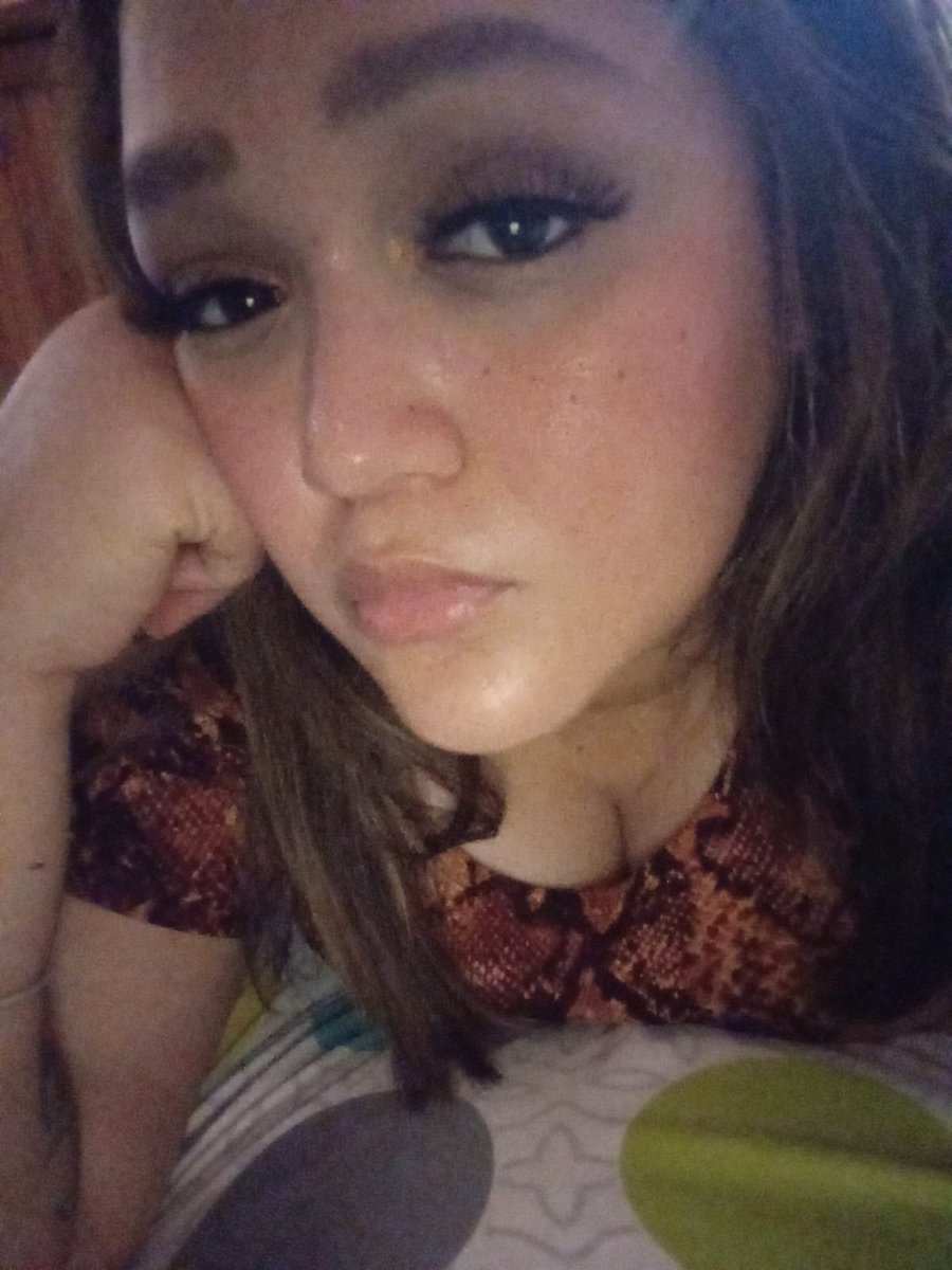 mayah690's tweet photo. 🐽 https://t.co/1Dy1Ntww7D