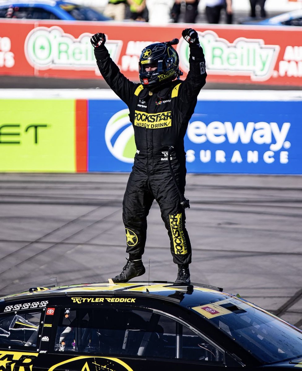 OffAxisPaint's tweet photo. Celebrating Wins in Phoenix
Congratulations to Tyler Reddick and Max Reeves for their impressive victories in Phoenix! This marks Tyler Reddick’s sixth win of the year, while Max Reeves celebrated his first ARCA West victory after securing multiple wins in the ARCA series https://t.co/9hqrIhSNWJ